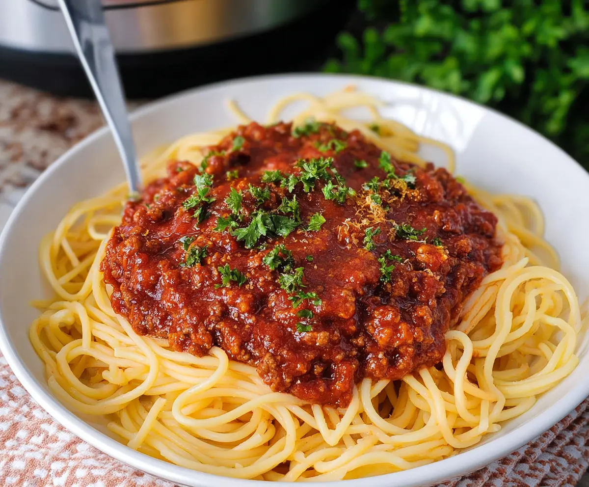 Crockpot Spaghetti Meat Sauce