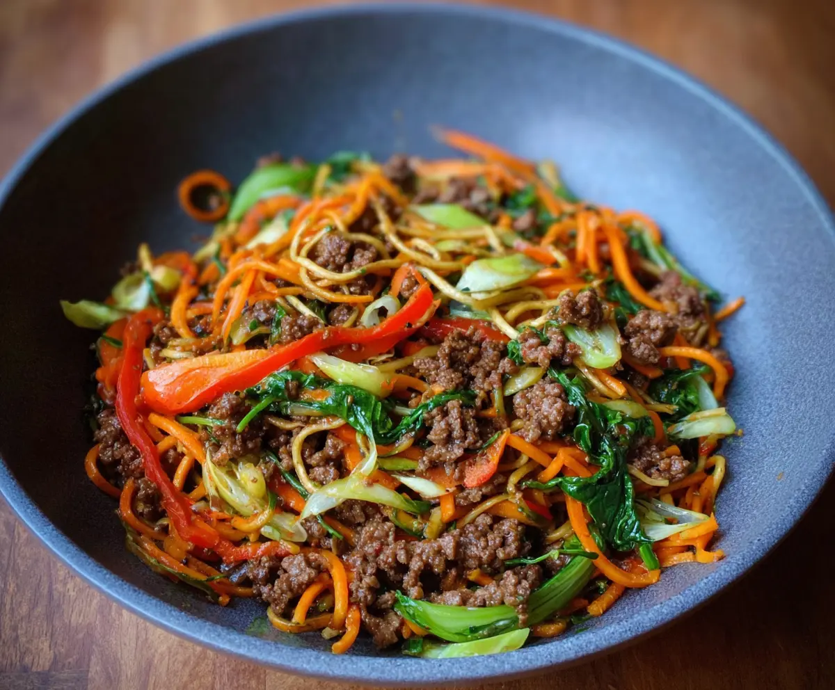Delicious Ground Beef Chow Mein served on a plate, featuring crispy vegetables and tender beef for Whole30 diet.
